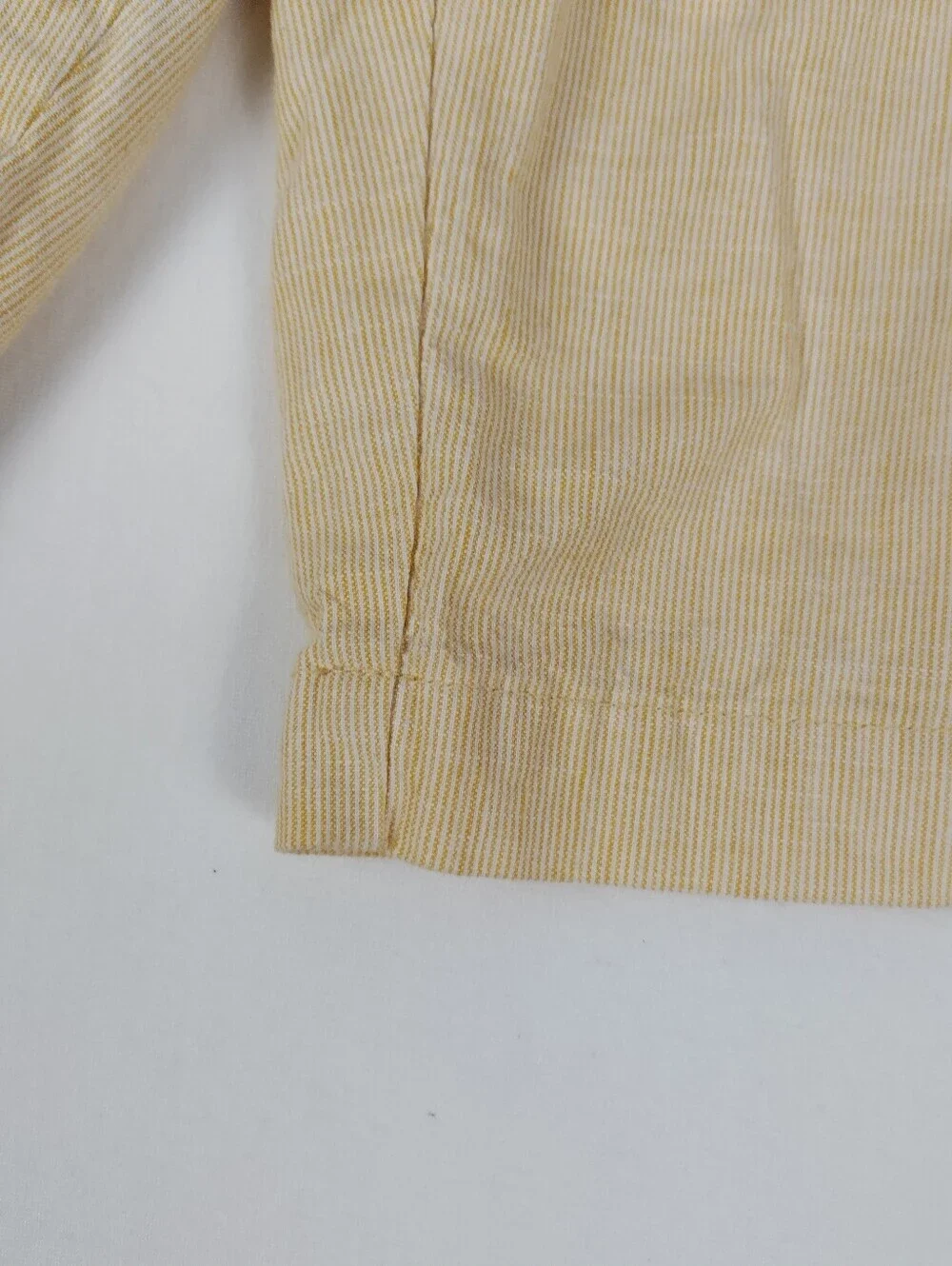 banana republic Men's Size 30 Waist Yellow Cabana Shorts Island Wear